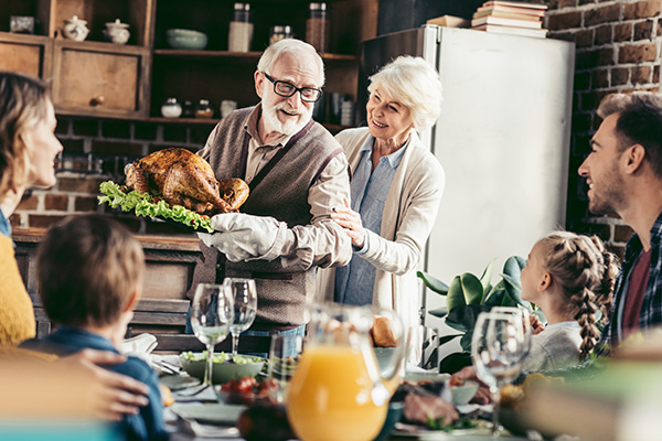 finance-lessons-by-hosting-thanksgiving-dinner