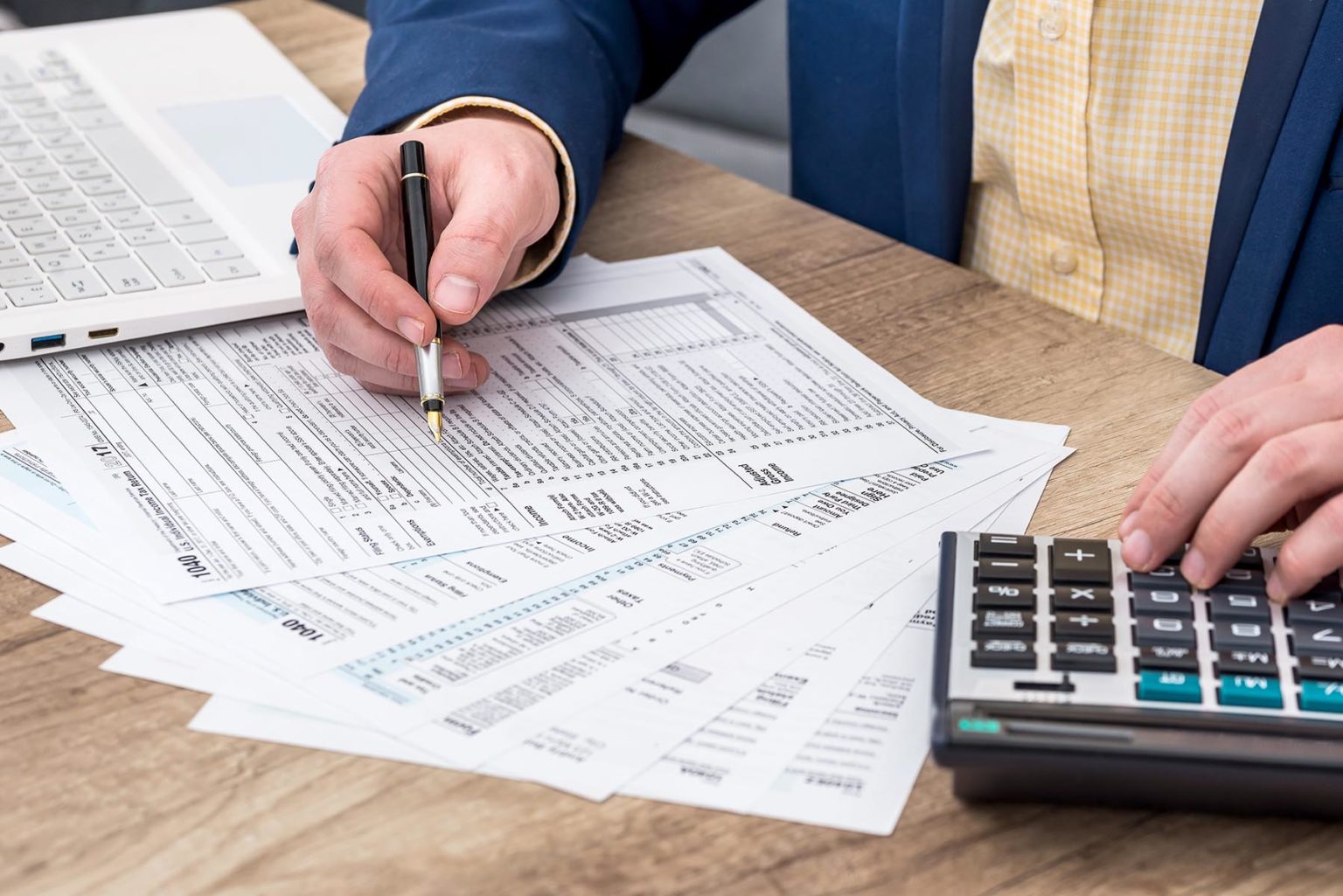 How To Maximize Your Tax Deductions At Year’s End